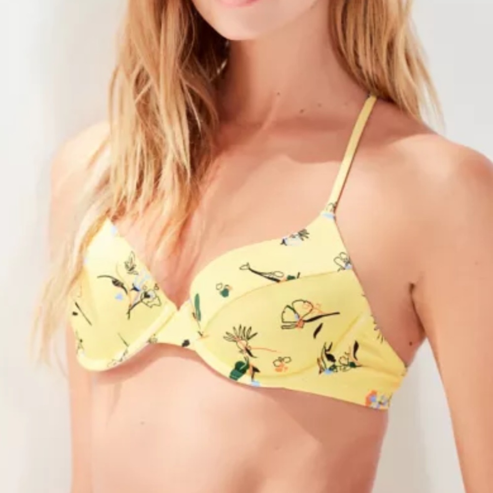 *worn once* UO Out from Under Pattern Underwire Demi Bikini Top M